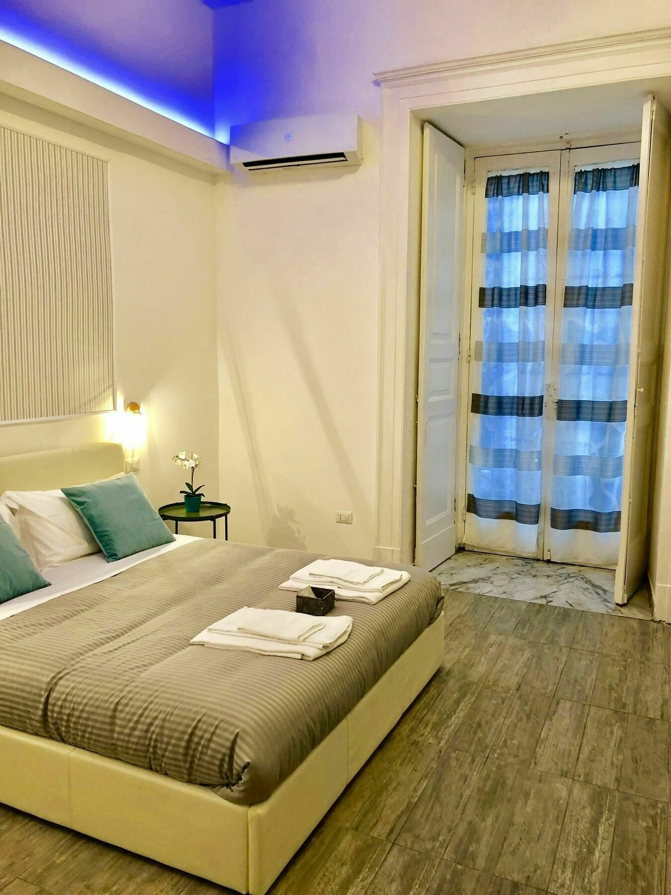 B&B Martucci Avenue ナポリ エクステリア 写真